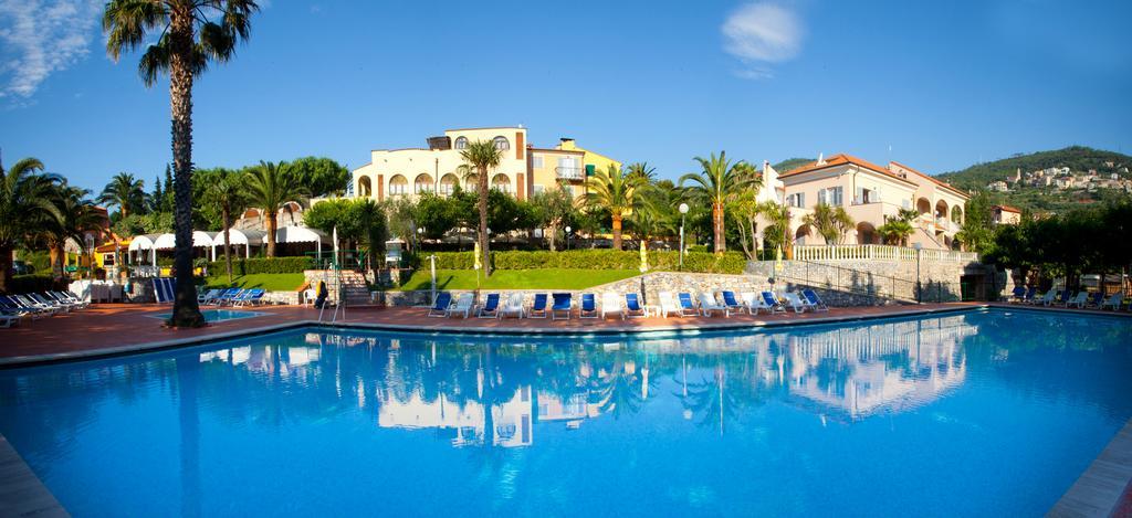 Residence Pian Dei Boschi Pietra Ligure Εξωτερικό φωτογραφία